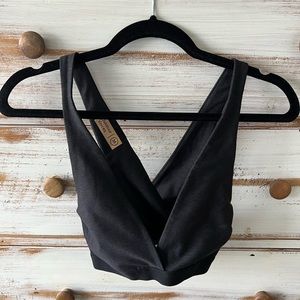 Outdoor Voices deep V sports bra